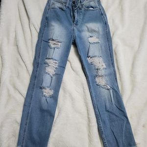 Holister mom jeans, 00 short, distressed, never worn